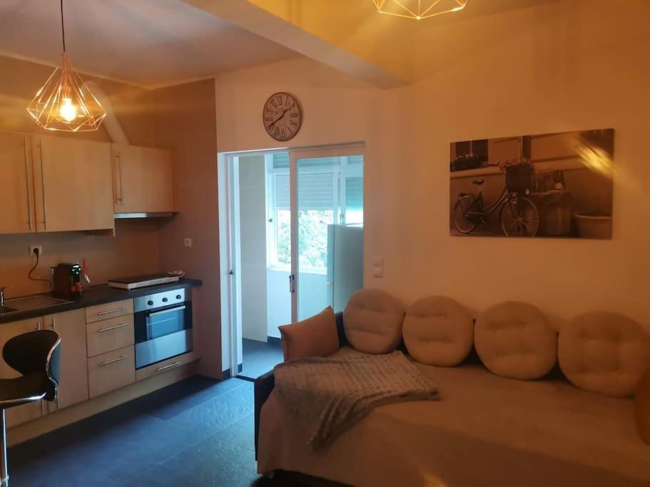 Enjoy Lisboa! - Near Metro Apartment Amadora Exterior photo